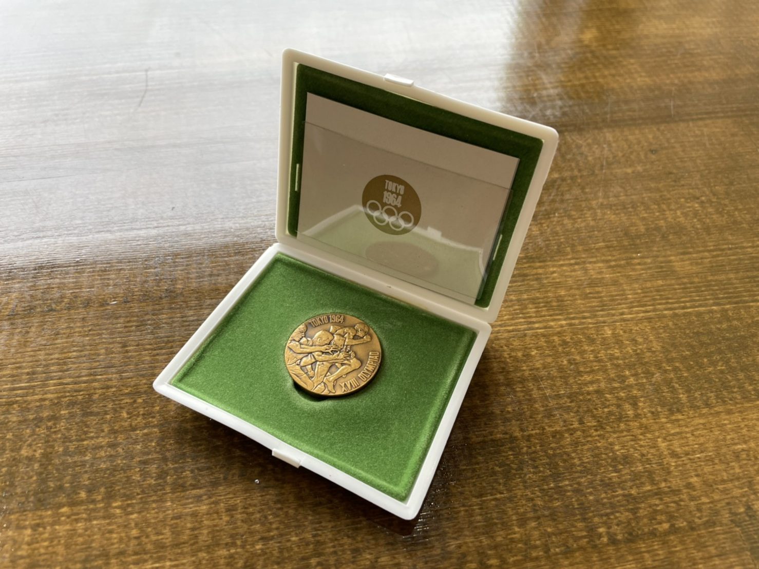 神戸市西区買取窓口にて東京オリンピック記念メダルを買取させて頂きました☆のアイキャッチ画像