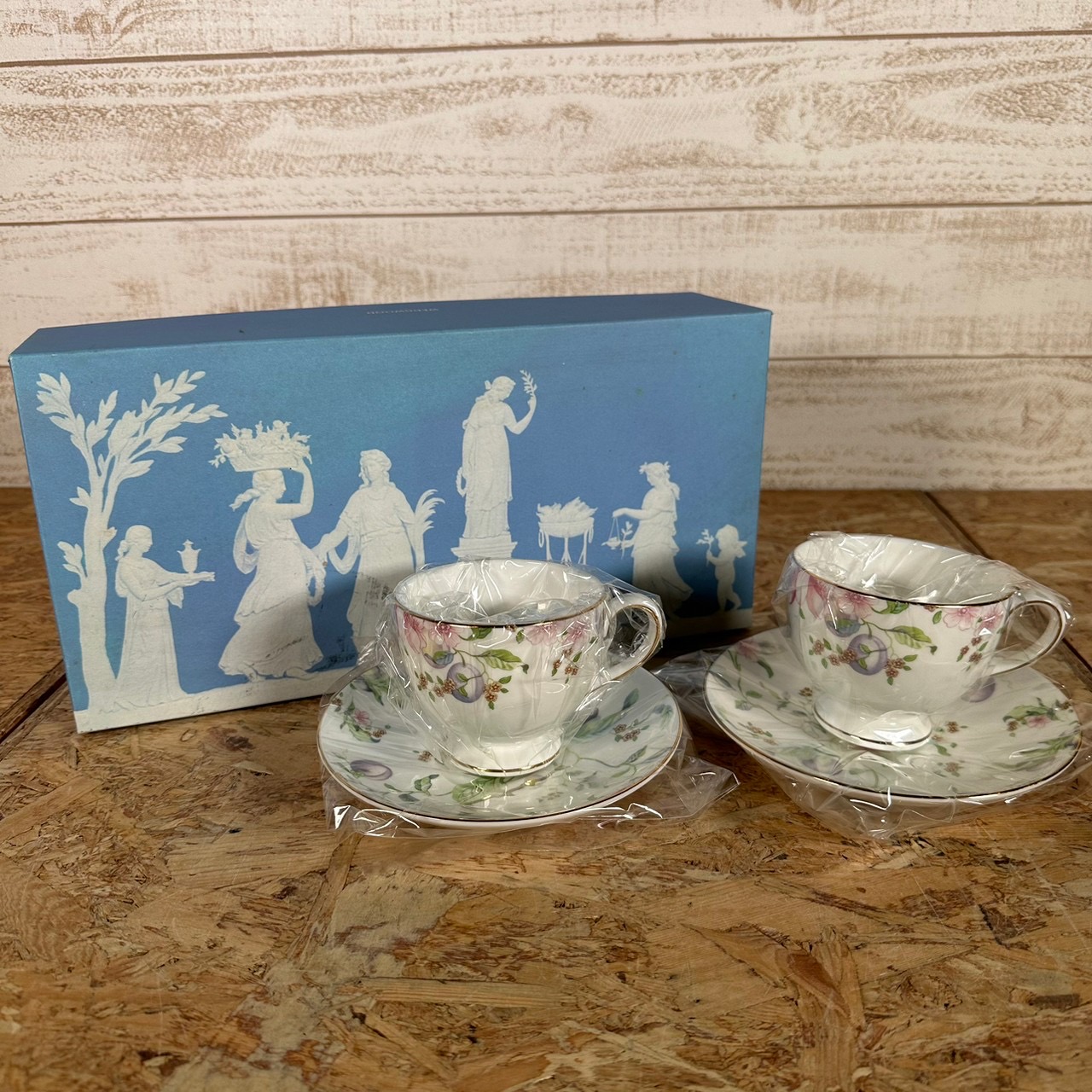 神戸市西区買取窓口にてウェッジウッド食器　洋食器を買取させて頂きました☆のアイキャッチ画像